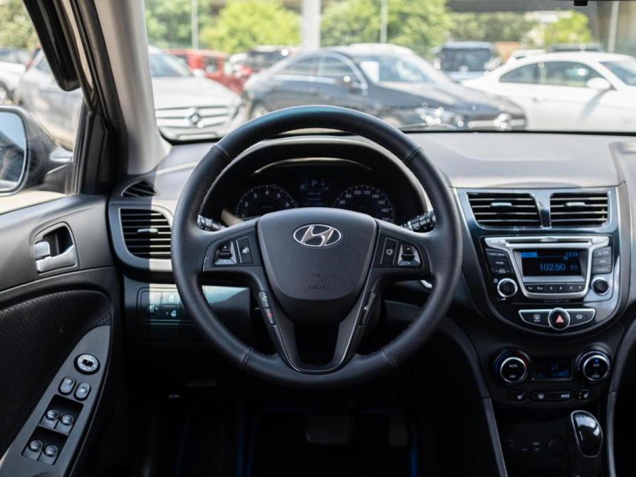 Hyundai Solaris I Рестайлинг Сочи  - изображение 12