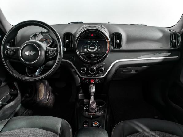Mini Countryman II с пробегом 2017 года, цена 1 689 400 рублей, 82855 км, внедорожник, Автокод Объявления