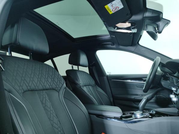 BMW 5 серии VII (G30/G31/G38) Рестайлинг с пробегом 2021 года, цена 4 999 000 рублей, 69090 км, седан, Автокод Объявления