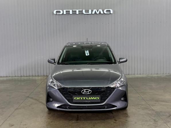 Hyundai Solaris II Рестайлинг с пробегом 2021 года, цена 1 577 000 рублей, 96599 км, седан, Автокод Объявления