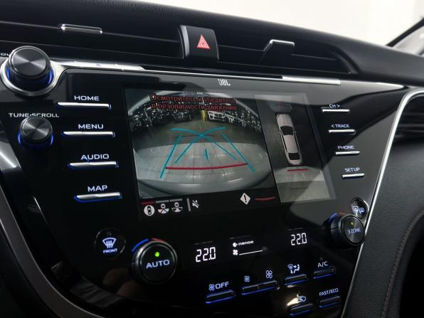 Toyota Camry VIII (XV70) с пробегом 2019 года, цена 3 049 000 рублей, 161000 км, седан, Автокод Объявления
