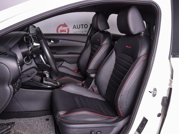 Kia K3 II с пробегом 2021 года, цена 2 550 000 рублей, 122000 км, хэтчбек, Автокод Объявления