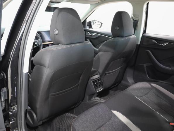 Skoda Kamiq I с пробегом 2023 года, цена 2 599 000 рублей, 25801 км, внедорожник, Автокод Объявления