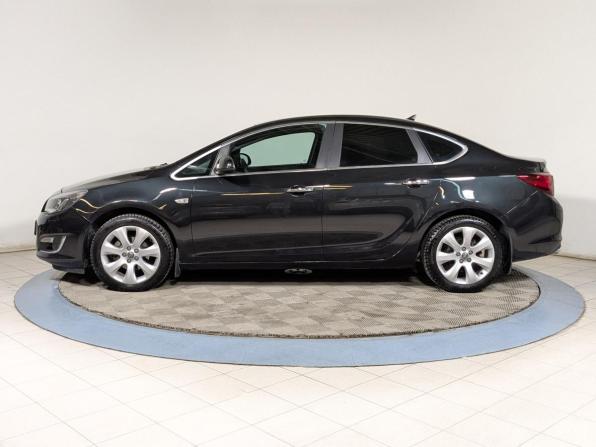 Opel Astra J Рестайлинг с пробегом 2013 года, цена 759 900 рублей, 174000 км, седан, Автокод Объявления