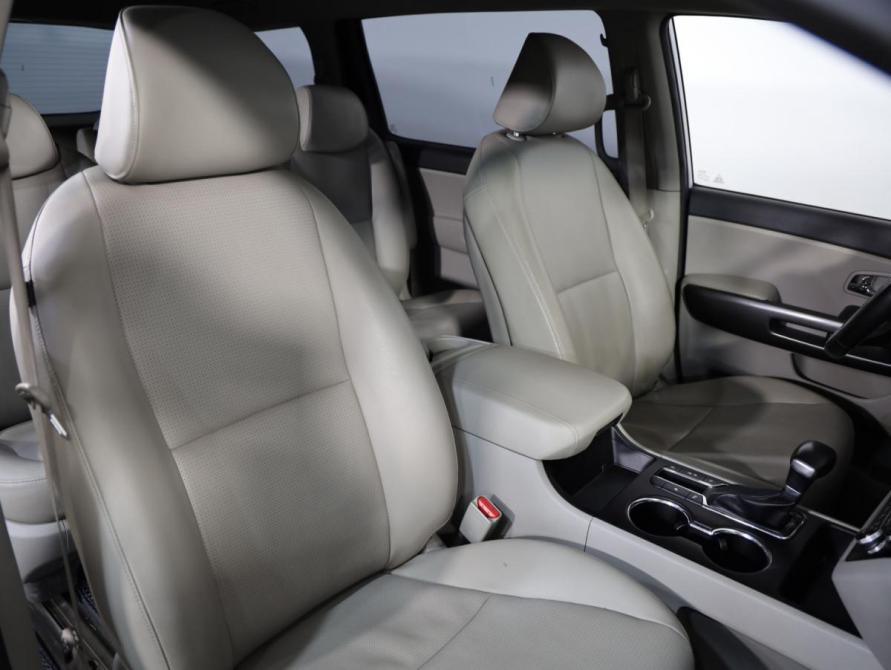 Kia Carnival III Санкт-Петербург  - изображение 23