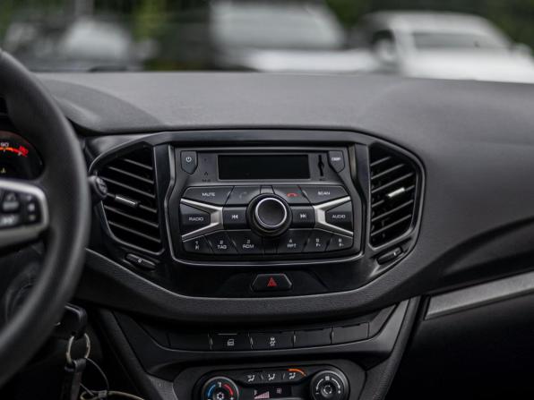 Lada (ВАЗ) Vesta I с пробегом 2021 года, цена 960 000 рублей, 136605 км, универсал, Автокод Объявления