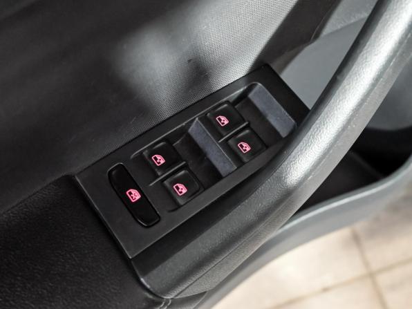 Volkswagen Polo VI с пробегом 2022 года, цена 1 820 000 рублей, 89190 км, лифтбек, Автокод Объявления