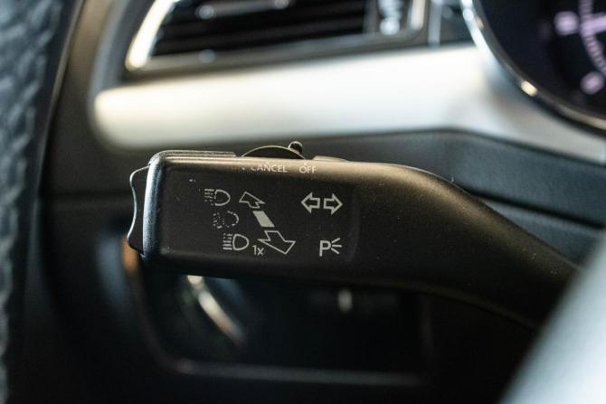 Skoda Superb II Рестайлинг с пробегом 2013 года, цена 1 249 000 рублей, 252233 км, лифтбек, Автокод Объявления