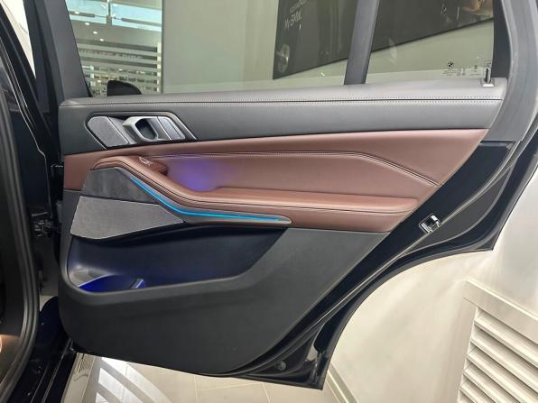 BMW X5 IV (G05/G18) Рестайлинг с пробегом 2025 года, цена 9 995 000 рублей, 3776 км, внедорожник, Автокод Объявления