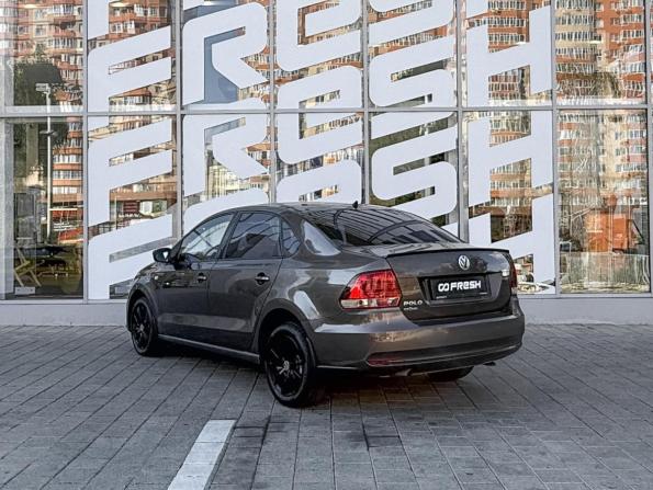 Volkswagen Polo V Рестайлинг с пробегом 2016 года, цена 860 000 рублей, 162468 км, седан, Автокод Объявления
