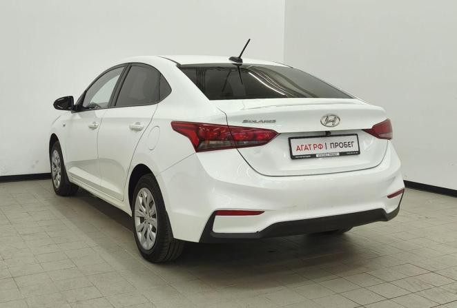 Hyundai Solaris II с пробегом 2018 года, цена 720 000 рублей, 223710 км, седан, Автокод Объявления