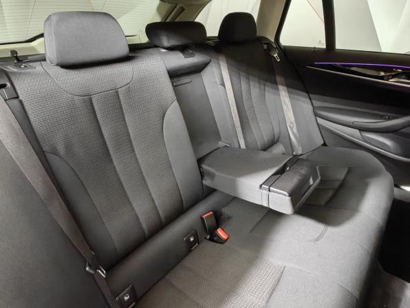 BMW 5 серии VII (G30/G31/G38) Рестайлинг с пробегом 2022 года, цена 3 297 000 рублей, 89493 км, универсал, Автокод Объявления