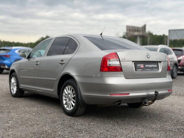 Skoda Octavia II (A5) Рестайлинг с пробегом 2012 года, цена 725 000 рублей, 195607 км, лифтбек, Автокод Объявления