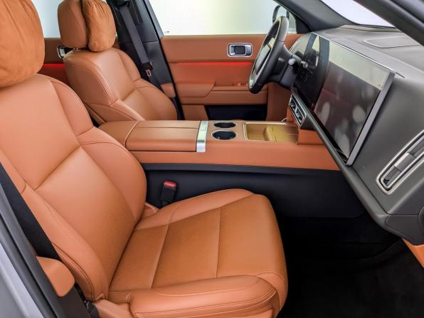 Li Auto (Lixiang) L7 I с пробегом 2024 года, цена 5 850 000 рублей, 43260 км, внедорожник, Автокод Объявления
