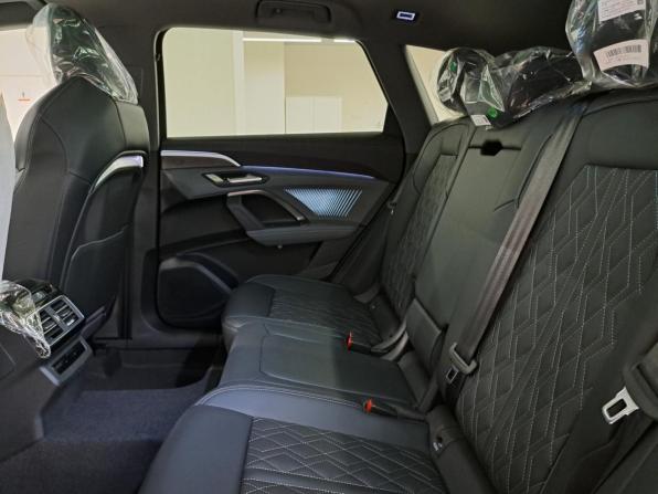 Audi Q5 III (GU) с пробегом 2026 года, цена 6 090 000 рублей, 7562 км, внедорожник, Автокод Объявления
