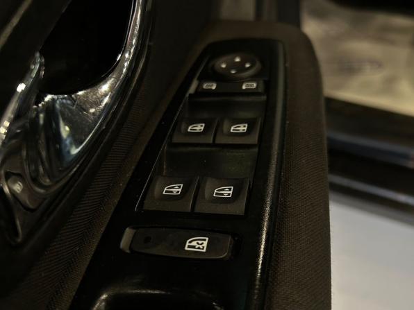 Renault Megane III Рестайлинг с пробегом 2012 года, цена 749 000 рублей, 121511 км, хэтчбек, Автокод Объявления