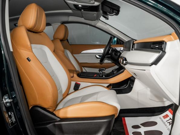 JETOUR X70+ I Рестайлинг с пробегом 2025 года, цена 2 300 000 рублей, 4921 км, внедорожник, Автокод Объявления