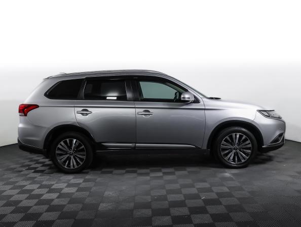 Mitsubishi Outlander III Рестайлинг 3 с пробегом 2018 года, цена 2 300 000 рублей, 108591 км, внедорожник, Автокод Объявления