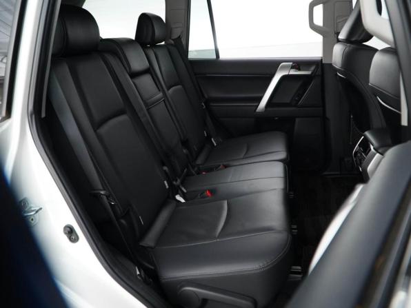 Toyota Land Cruiser Prado 150 Series Рестайлинг 3 с пробегом 2021 года, цена 5 849 077 рублей, 47872 км, внедорожник, Автокод Объявления