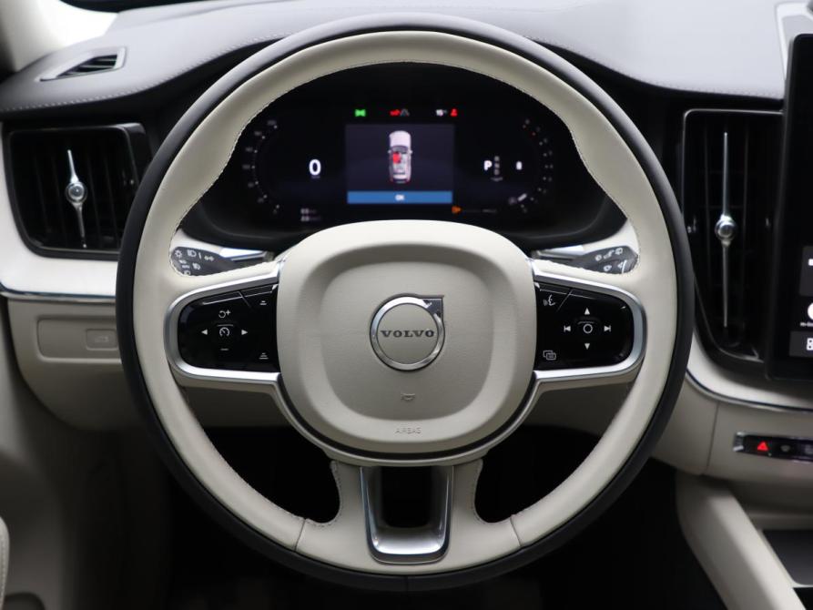 Volvo XC60 II Рестайлинг 2 Санкт-Петербург  - изображение 18