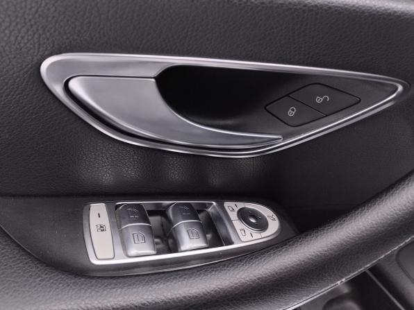 Mercedes-Benz E-Класс V (W213 S213 C238) с пробегом 2017 года, цена 2 800 000 рублей, 276325 км, седан, Автокод Объявления