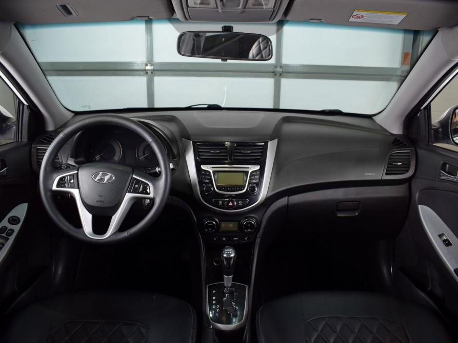Hyundai Solaris I Кемерово  - изображение 8