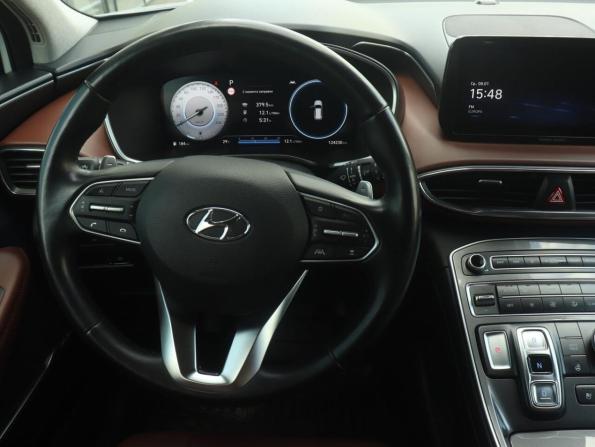 Hyundai Santa Fe IV Рестайлинг с пробегом 2022 года, цена 3 702 000 рублей, 123000 км, внедорожник, Автокод Объявления