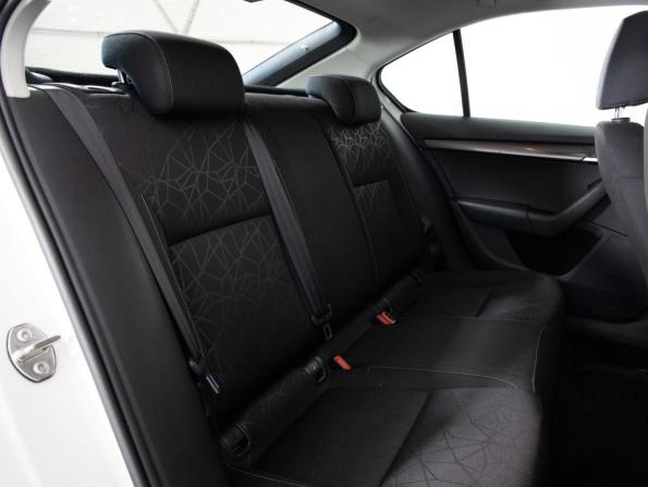 Skoda Octavia III (A7) Рестайлинг с пробегом 2018 года, цена 1 599 000 рублей, 87000 км, лифтбек, Автокод Объявления