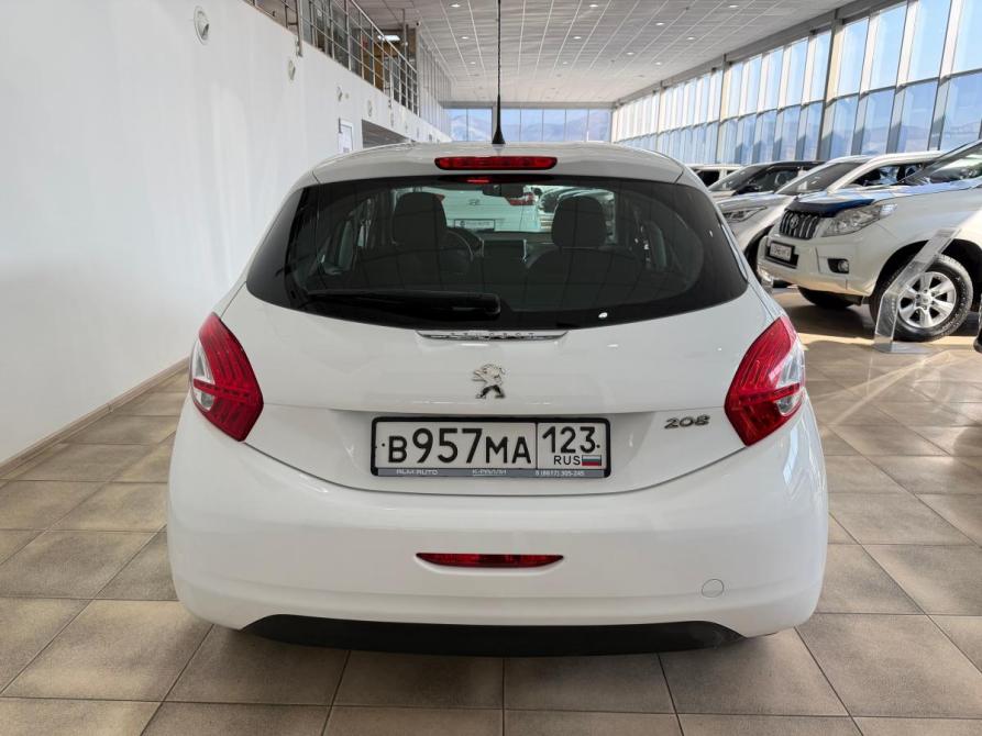 Peugeot 208 I Новороссийск  - изображение 5