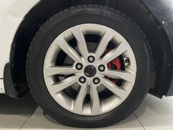 Hyundai Elantra VI (AD) Рестайлинг с пробегом 2019 года, цена 1 060 000 рублей, 379559 км, седан, Автокод Объявления