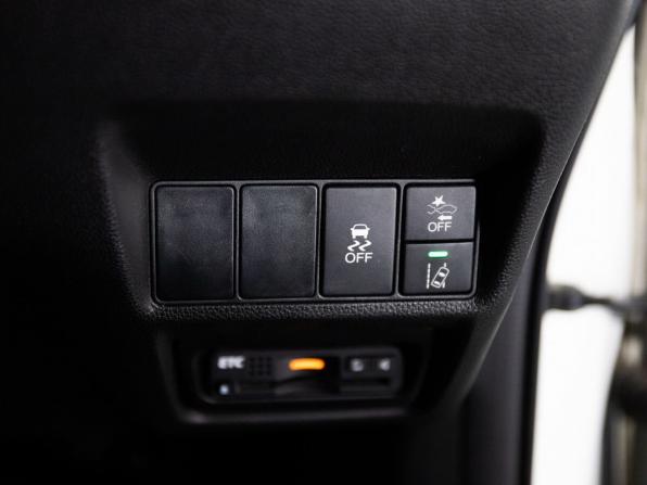Honda Stepwgn V с пробегом 2015 года, цена 1 700 000 рублей, 144725 км, минивэн, Автокод Объявления
