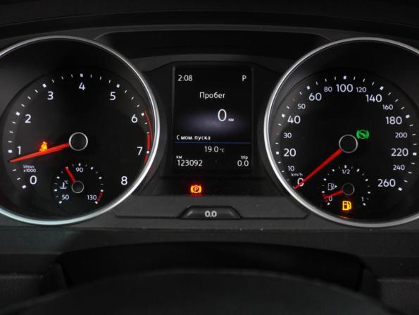 Volkswagen Tiguan II с пробегом 2017 года, цена 1 999 000 рублей, 123092 км, внедорожник, Автокод Объявления