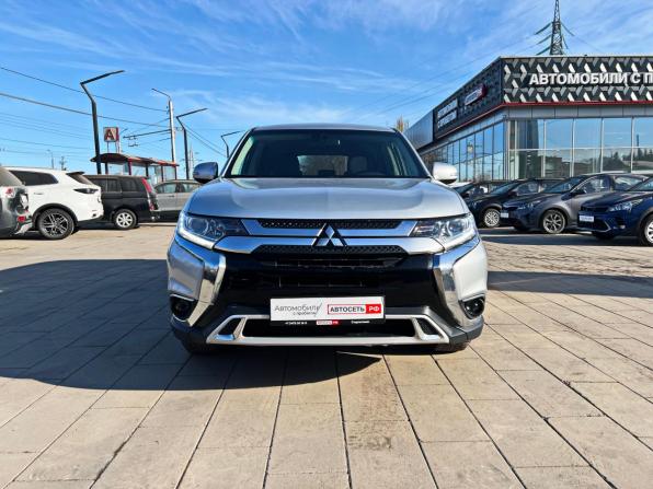 Mitsubishi Outlander III Рестайлинг 3 с пробегом 2019 года, цена 2 008 900 рублей, 62824 км, внедорожник, Автокод Объявления