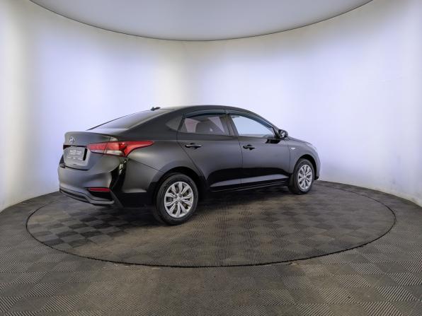 Hyundai Solaris II с пробегом 2019 года, цена 1 270 000 рублей, 79113 км, седан, Автокод Объявления