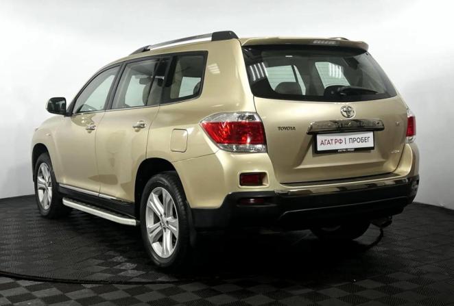 Toyota Highlander II (XU40) Рестайлинг с пробегом 2011 года, цена 2 390 000 рублей, 118305 км, внедорожник, Автокод Объявления