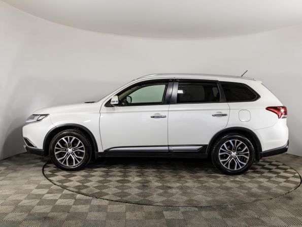 Mitsubishi Outlander III Рестайлинг 2 с пробегом 2015 года, цена 1 499 000 рублей, 259760 км, внедорожник, Автокод Объявления