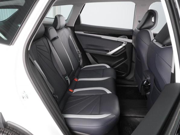 Geely Atlas II с пробегом 2025 года, цена 3 970 000 рублей, 13 км, внедорожник, Автокод Объявления