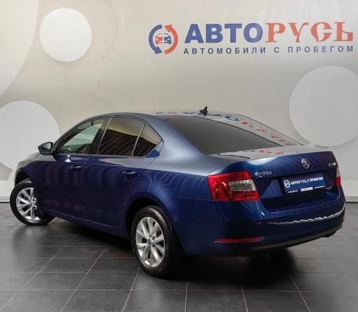 Skoda Octavia III (A7) Рестайлинг с пробегом 2017 года, цена 1 848 000 рублей, 61400 км, лифтбек, Автокод Объявления