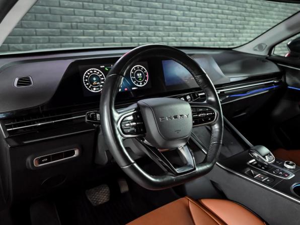 Omoda C5 I с пробегом 2022 года, цена 1 830 000 рублей, 34330 км, внедорожник, Автокод Объявления
