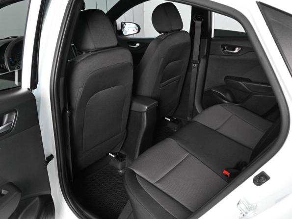 Hyundai Solaris II с пробегом 2018 года, цена 1 549 000 рублей, 125913 км, седан, Автокод Объявления