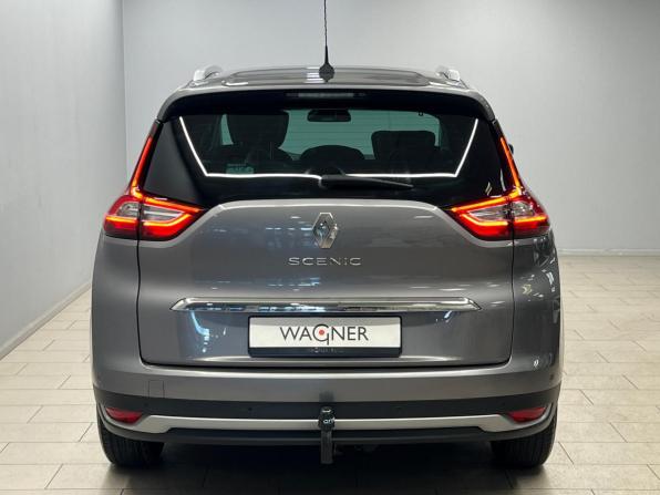 Renault Scenic IV с пробегом 2017 года, цена 1 497 000 рублей, 210920 км, минивэн, Автокод Объявления