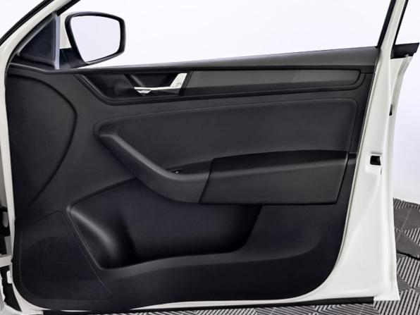 Skoda Rapid I Рестайлинг с пробегом 2019 года, цена 900 000 рублей, 167679 км, лифтбек, Автокод Объявления