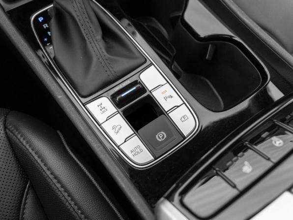 Hyundai Tucson IV Рестайлинг с пробегом 2023 года, цена 3 230 000 рублей, 63738 км, внедорожник, Автокод Объявления