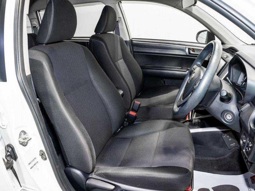 Toyota Corolla XI (E160 E170) Рестайлинг 2 Чита  - изображение 6