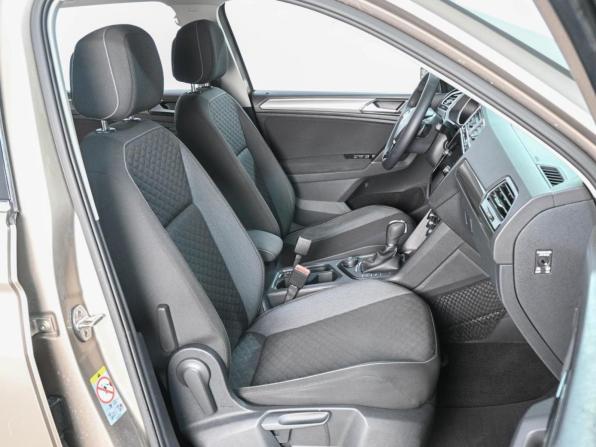 Volkswagen Tiguan II с пробегом 2018 года, цена 2 499 000 рублей, 113543 км, внедорожник, Автокод Объявления