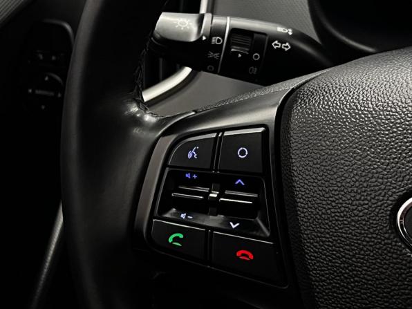 Hyundai Creta I с пробегом 2018 года, цена 1 245 000 рублей, 229570 км, внедорожник, Автокод Объявления