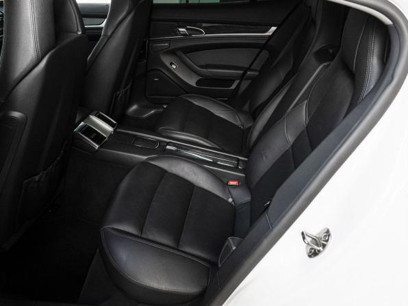 Porsche Panamera I с пробегом 2012 года, цена 2 559 000 рублей, 200074 км, лифтбек, Автокод Объявления