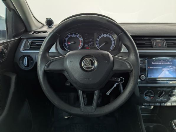 Skoda Rapid I Рестайлинг с пробегом 2019 года, цена 990 000 рублей, 122272 км, лифтбек, Автокод Объявления
