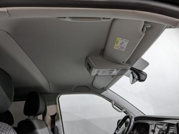 Volkswagen Multivan T6 Рестайлинг с пробегом 2021 года, цена 6 195 000 рублей, 68484 км, минивэн, Автокод Объявления