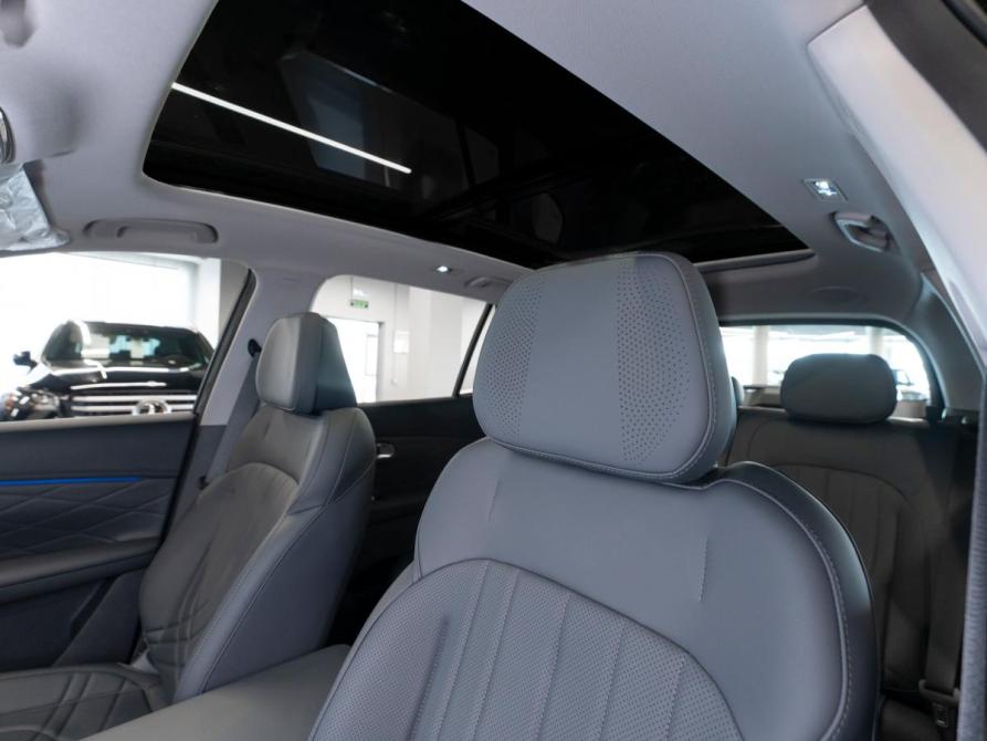 Geely Galaxy Starship 7 Москва  - изображение 10